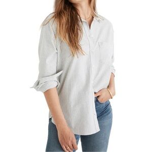 Madewell Oversized Ex-boyfriend Button Up Shirt in Distant Ocean